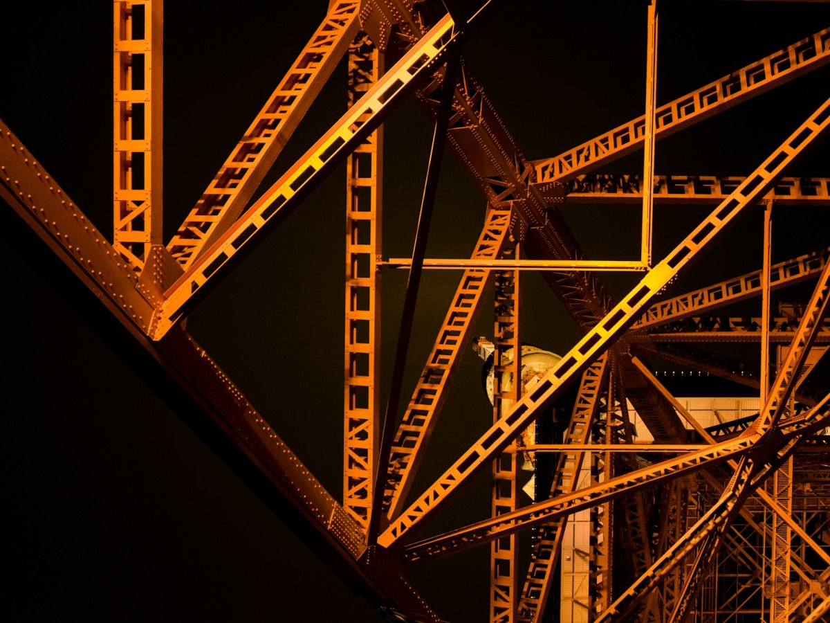 Engineering Without Borders: How Outsourcing Is Transforming Global Design and&nbsp;Innovation